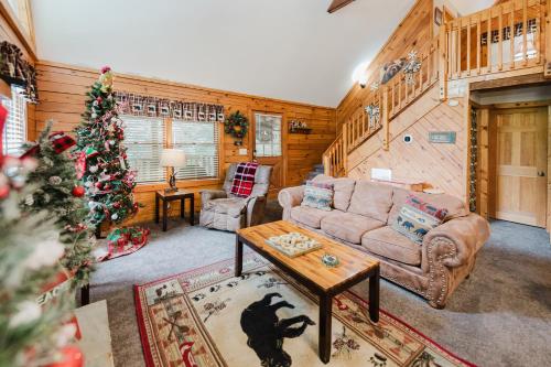 Always Christmas Cabin in Pigeon Forge, USA