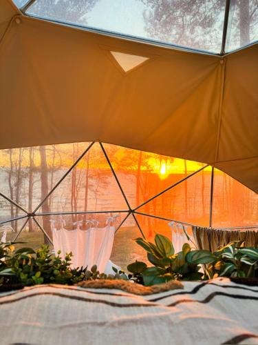 Dome by the sea in Skulte