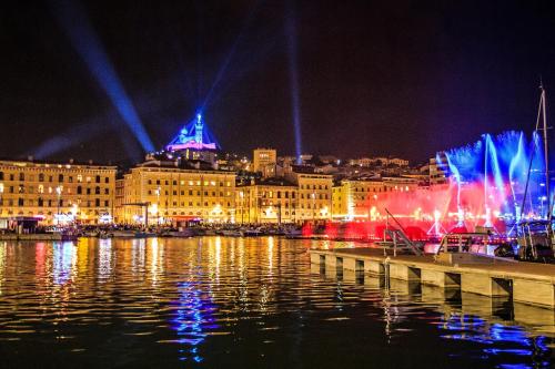 Nearby attraction, Hotel Beausejour in Old Port of Marseille - La Canebière