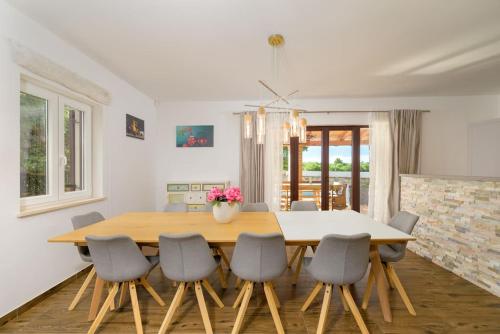 Villa Antonija by IstriaLux in Krmed
