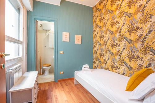 St Peters Colorful 3BDR Apartment, Рим (фото 9)