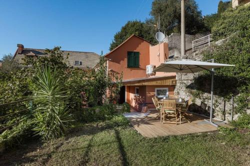 Casa Zaffe - relax ligure nel cuore di Sturla, Janov