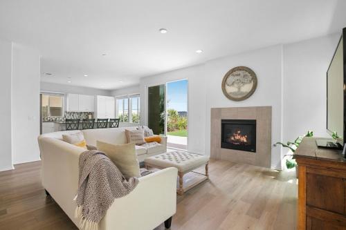 Love is All You Need in Allied Gardens