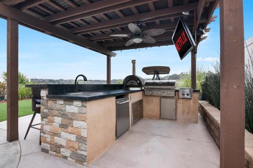 Love is All You Need in Allied Gardens