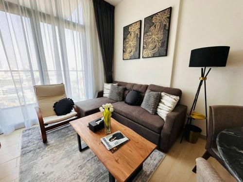 Comfortable 1br Stay In Jvc Parking & Pool, Dubaj (fotografie 5)