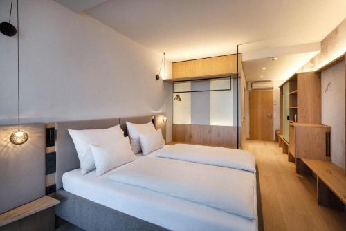 Quellenhotel Heiltherme Bad Waltersdorf - 2-Thermenresort - image 11