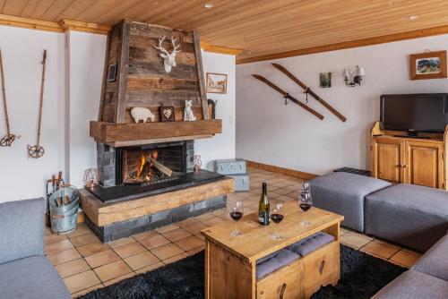 Chalet image 2