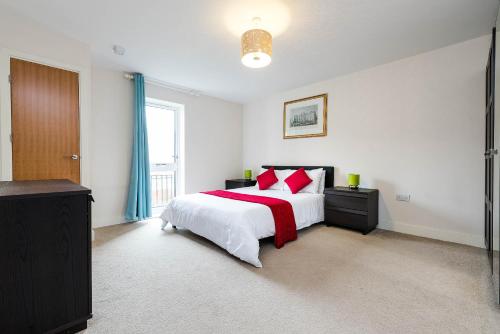 Greenwich House - image 10