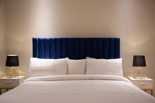 2 Bedroom Luxury Apartment - The Opus Luxury Residences by Book N Rent - image 11