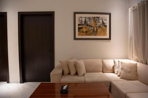 BNR - The Opus Residences 2 Bed Apartment Gulberg, Lahore, Lahore (foto 5)