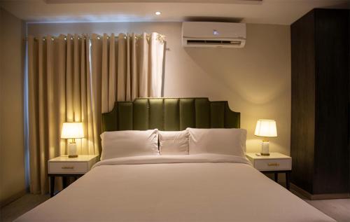 BNR - The Opus Residences 2-Bed Apartment Gulberg Lahore, Lahore (foto 3)