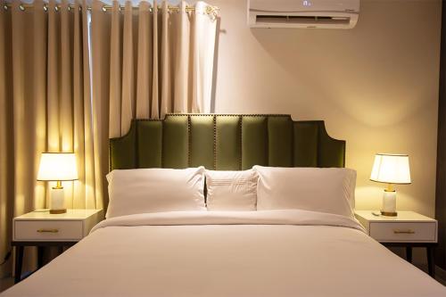 BNR - The Opus Residences 2-Bed Apartment Gulberg Lahore, Lahore (foto 9)