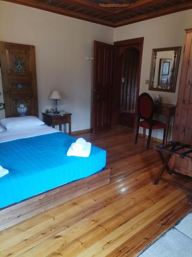 1 queen bed