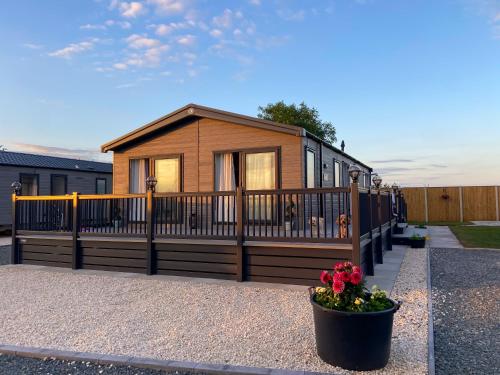 Bluebell Lodge at The Peaceful Cherry Lea Holiday Park and Fishing Lake Skegness, Skegness
