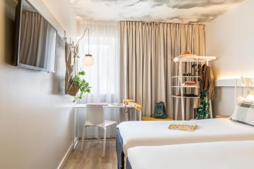 ibis Maine Montparnasse - image 9