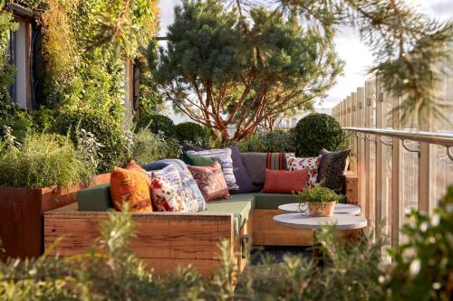 Treehouse Hotel London - image 13