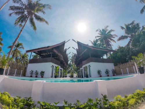 Cogon Tropical Resort 2