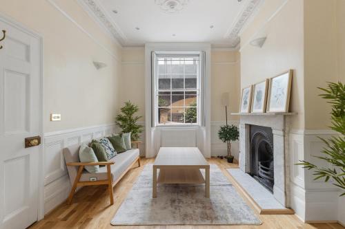Parea Living - Spacious 4 Story House, Families, Big Groups, Londyn (zdjęcie 6)
