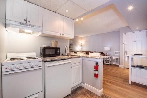 Biscayne Suites
