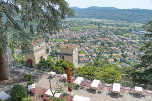 CastelBrando - image 5