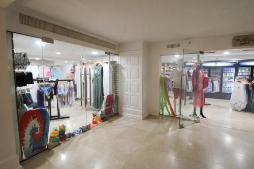 Alexander 511 - image 42