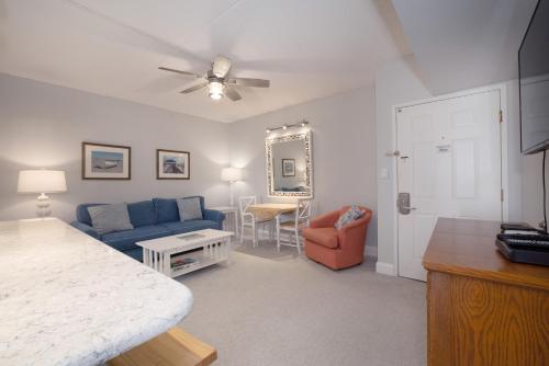 Biscayne Suites