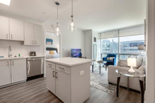 Modern Apt Close to Downtown - ASW-9T Modern Apt Close to Downtown - ASW-9T