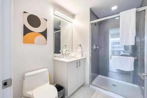 Modern Apt Close to Downtown - ASW-9T Modern Apt Close to Downtown - ASW-9T