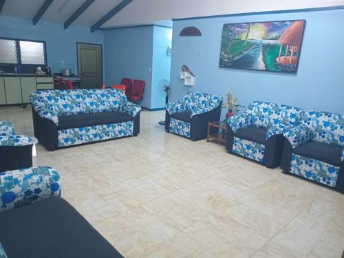 Julas Guesthouse in Siusega