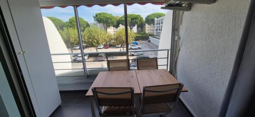 景觀, Studio cosy design au coeur de la ville in 拉格朗德默特市中心