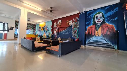 MAD SQUAD HOSTEL photo 3