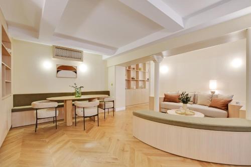 ONIRI - Serviced Apartment in Place Vendôme, Paris