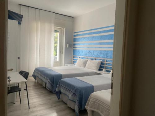 Quadruple Room with Private Bathroom