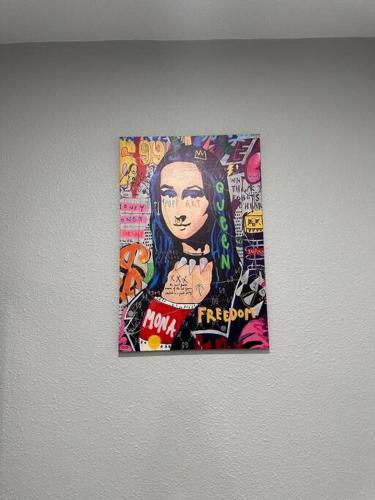 Sip & Paint Artistic Getaway Near to the Stadiums in Arlington, USA