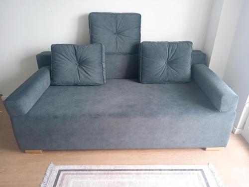 Studio Apartment image 1