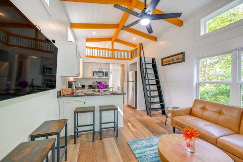 Franklin Cottage Deck with Blue Ridge Mtn Views! Franklin Cottage Deck with Blue Ridge Mtn Views!