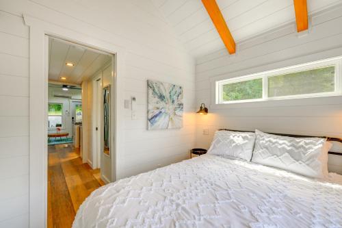 Franklin Cottage Deck with Blue Ridge Mtn Views! Franklin Cottage Deck with Blue Ridge Mtn Views!