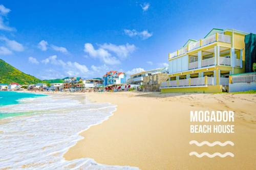 Vista exterior, Mogador Beach House, luxury and uniqueness in Grand Case. in Grand Case