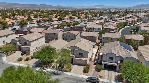 King Size Suite Modern home sleeps 8 Pool Access, Las Vegas (fotografie 10)