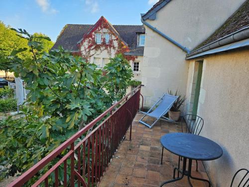 Erkély/terasz, Logis Hotel Restaurant Relais de la Mothe in Yzeures Sur Creuse