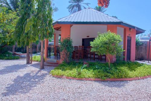 Elsewhere-Farakunku Eco Lodges in 圖赫林