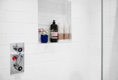 Stylish air-con flat in the heart of Covent Garden - image 3