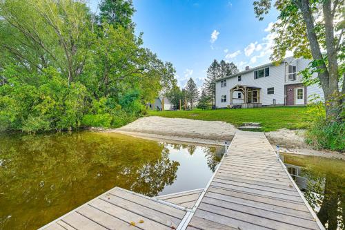 Lakefront Wisconsin Getaway: Fish, Boat, Relax! in Wittenberg (WI)