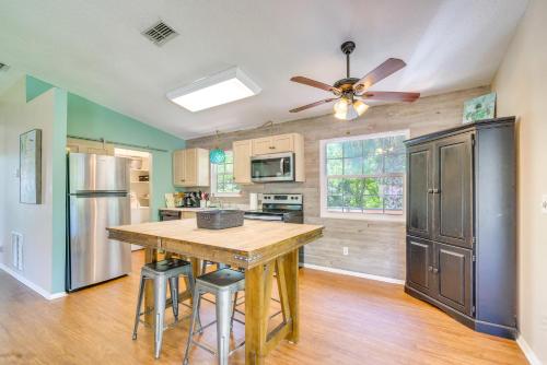 Relax Fireside: Riverfront Inglis Duplex w/ Dock in Inglis (FL)