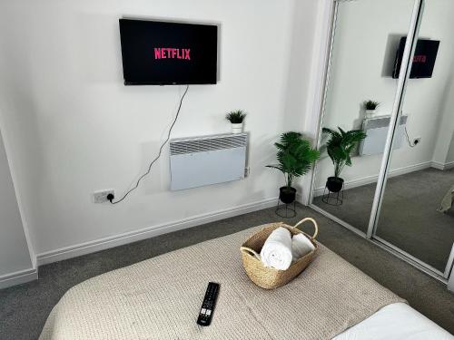 Central Birmingham Flat - Modern Apartment - Free Gym - Mailbox Shopping Centre - New Street Station - Air-fryer - HD TV, Birmingham (Foto 8)