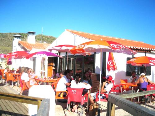 Restaurant, Lucas House 2 - Seabreeze apartment in Igreja Nova