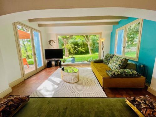 Villa La Selva avec Jacuzzi et vue panoramique in Vignieu