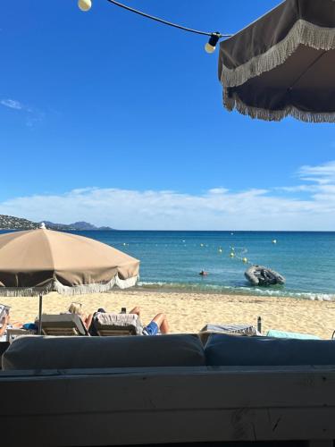 Beach, La Mediterranee comme vous l'aviez revee in Saint-Raphael