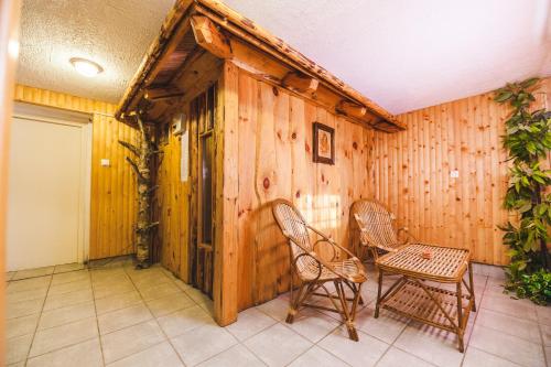 Сауна, House Rogla Jurgovo a Skiin Skiout Riverside in Мазірьє