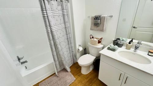 Private Room With Private Bathroom In Marina Del Rey in Los Angeles, USA